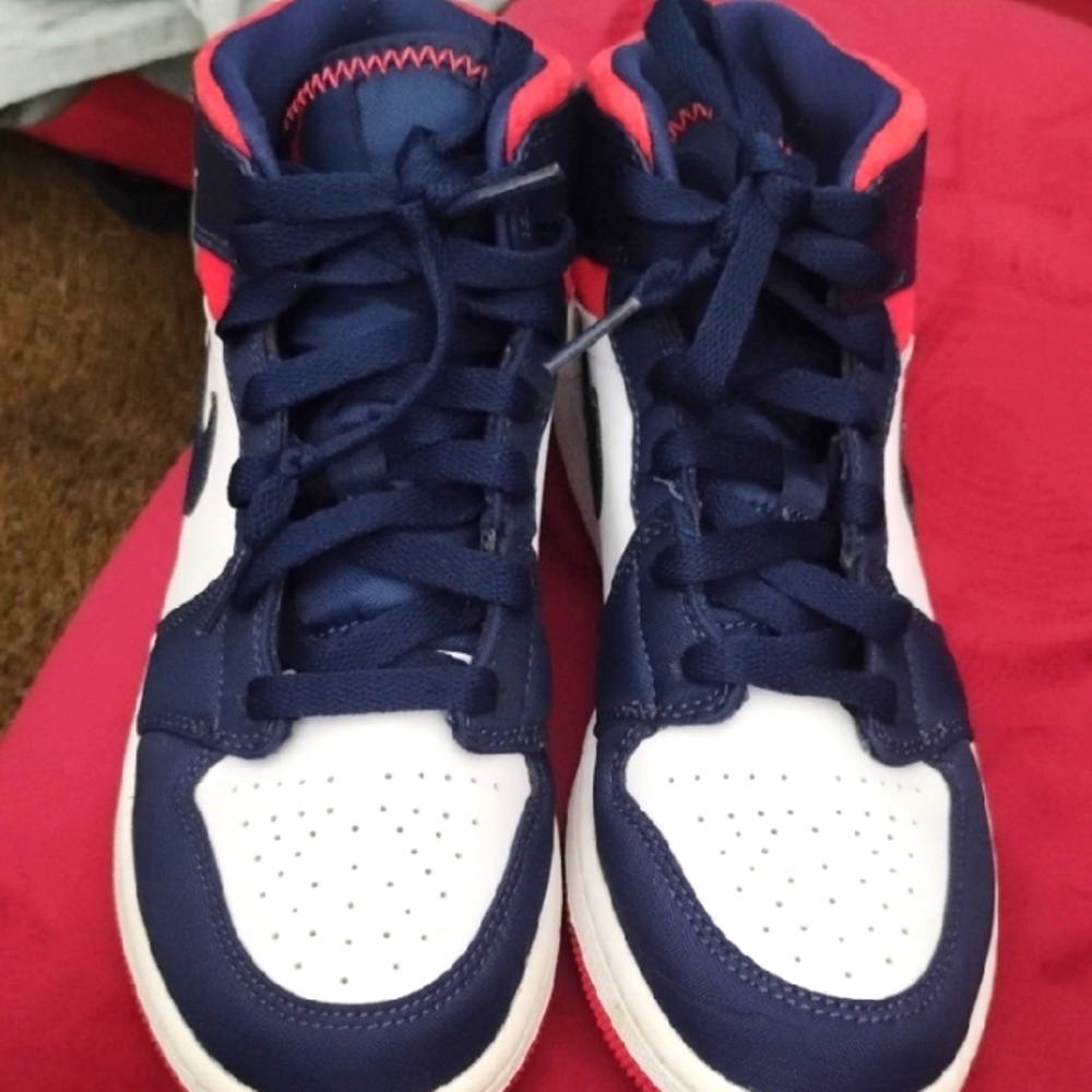 Jordan mid air 1 Se